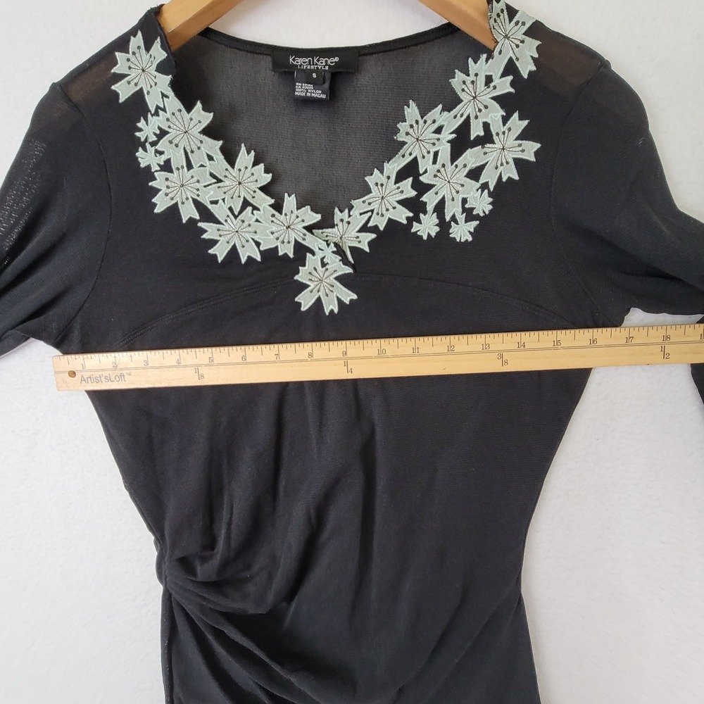 Karen Kane Lifestyle Black Embroidered Floral Sheer Yoke Top Women's Size S - Picture 8 of 16
